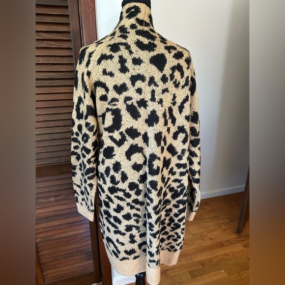 BP Black and Tan Animal Print Open Front Long Cardigan - Picture 4 of 7